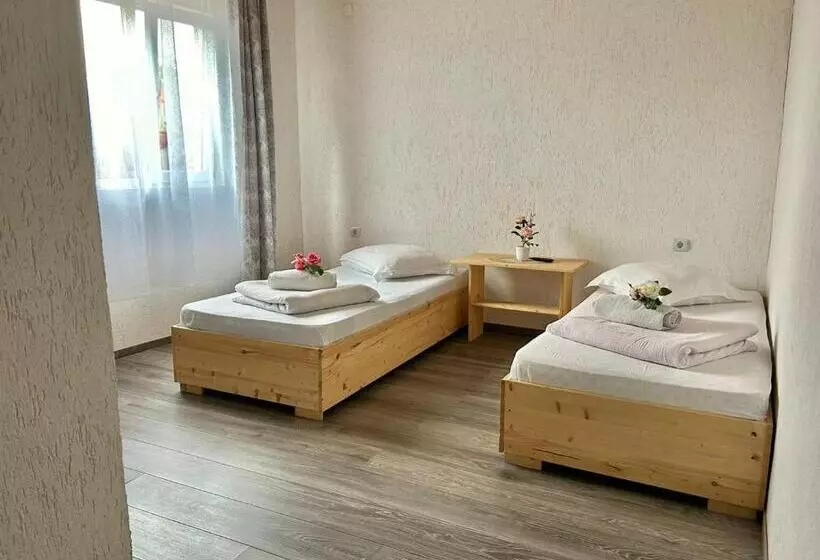 Pensiunea Casa Nina