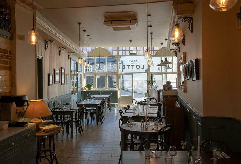 Bed and Breakfast Bistro Lotte