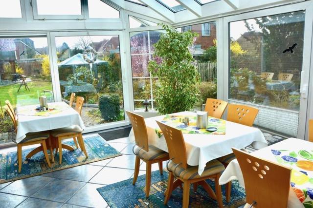 住宿加早餐  Gaestehaus Kiekmolrin