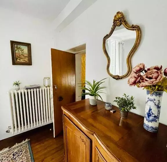 ベッドアンドブレックファースト Le Manoir Des Doyens