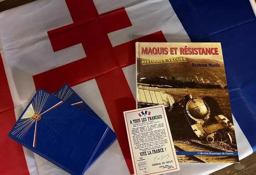 ベッドアンドブレックファースト Le Manoir Des Doyens