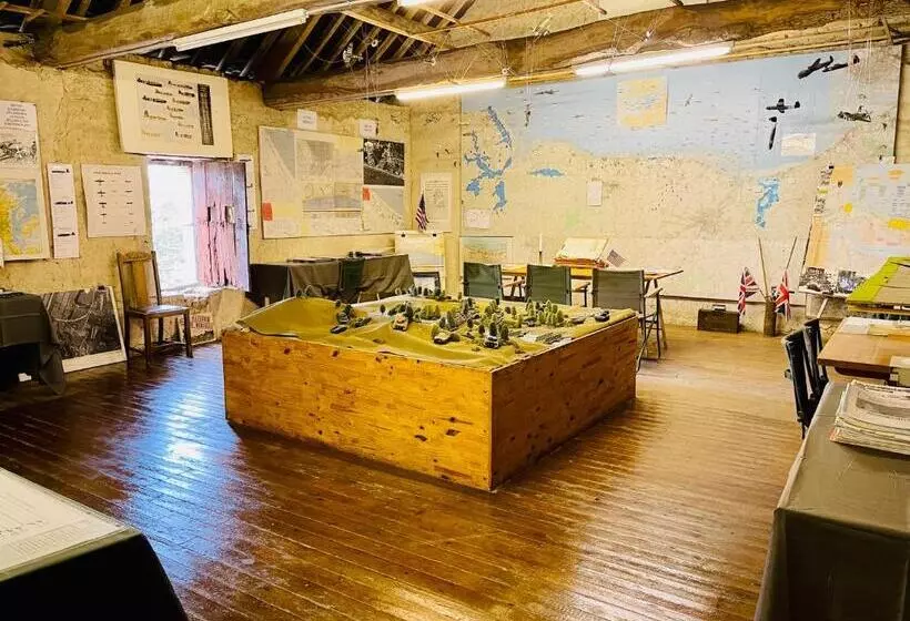 ベッドアンドブレックファースト Le Manoir Des Doyens