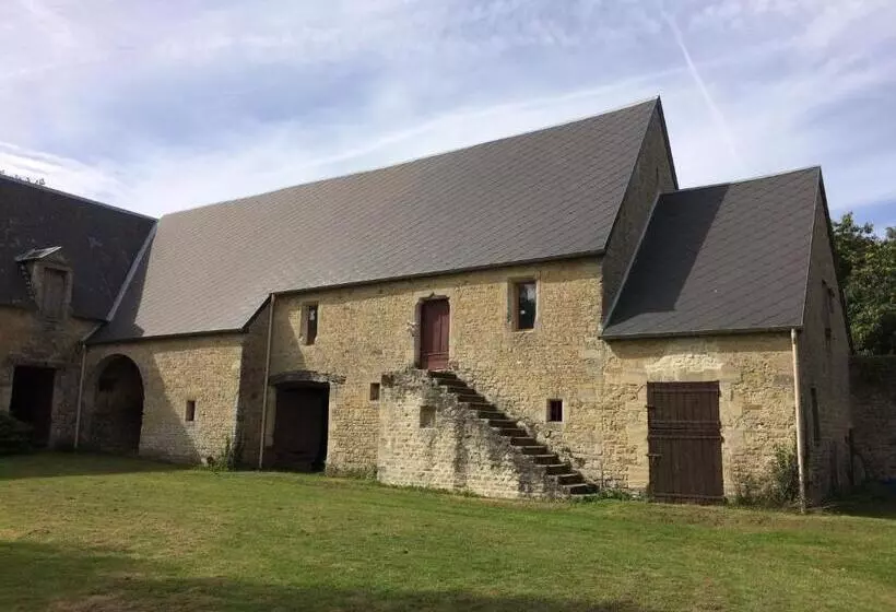 ベッドアンドブレックファースト Le Manoir Des Doyens