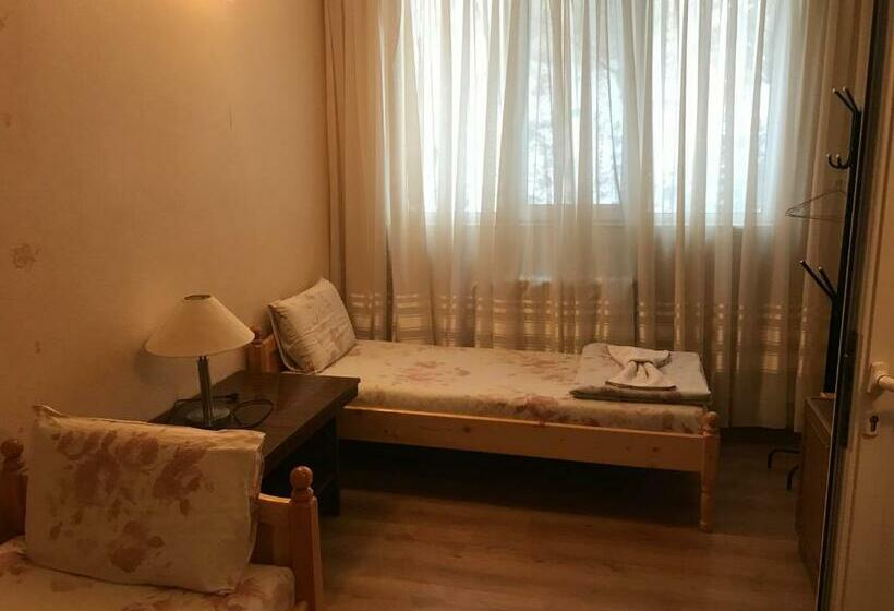 Family Hotel   Relax