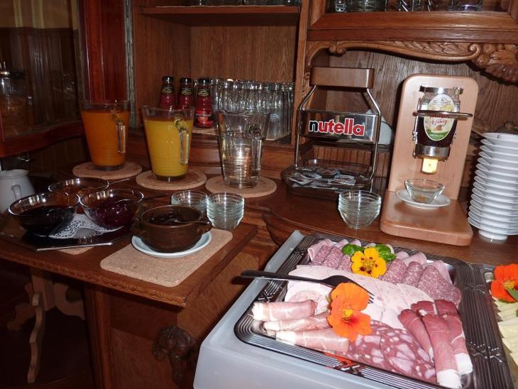 بنسيون Falkenstein Hütten