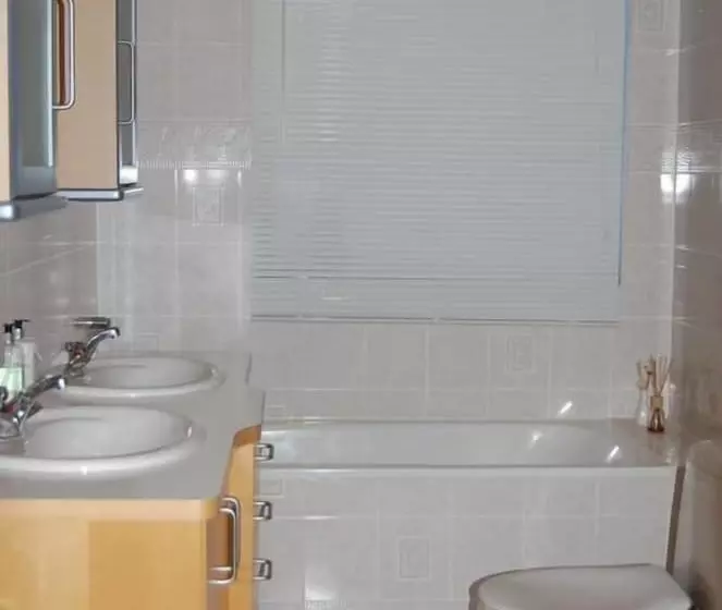 پانسیون Moar Guesthouse