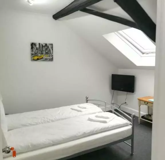 Majatalo Royal Guest House Ii