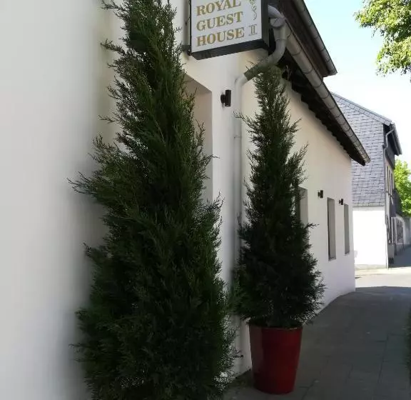 Majatalo Royal Guest House Ii