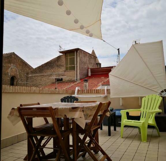 膳宿费 Terri S Home Fondi