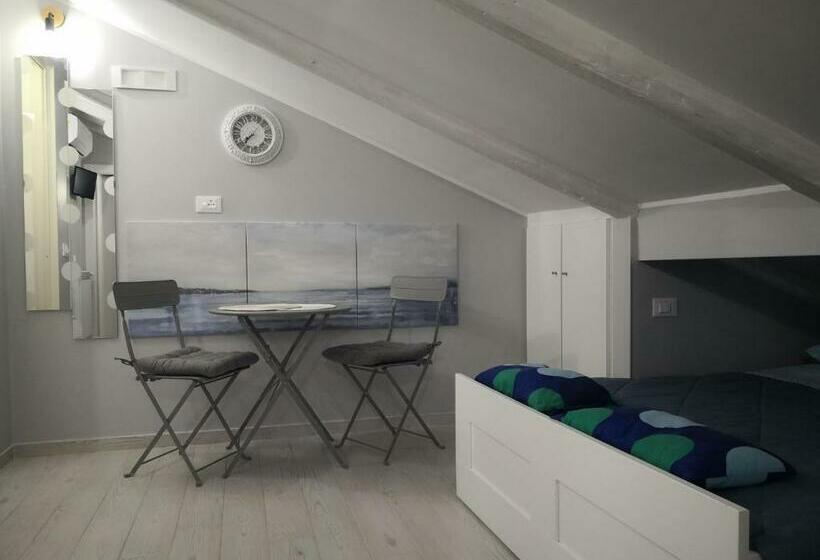 膳宿费 Terri S Home Fondi