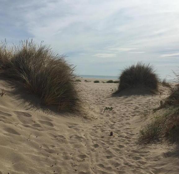 פנסיון Villa Kalimera