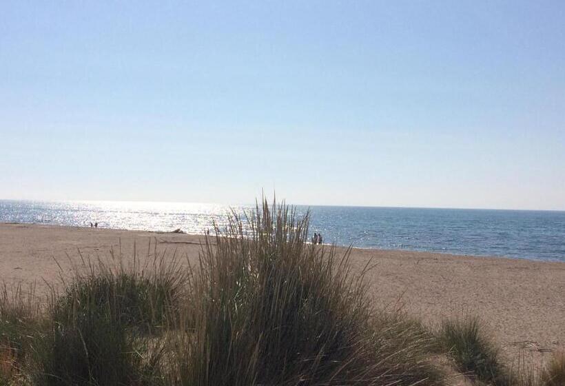 פנסיון Villa Kalimera