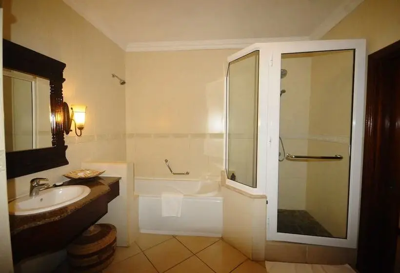 Aanari Hotel & Spa  Mauritius