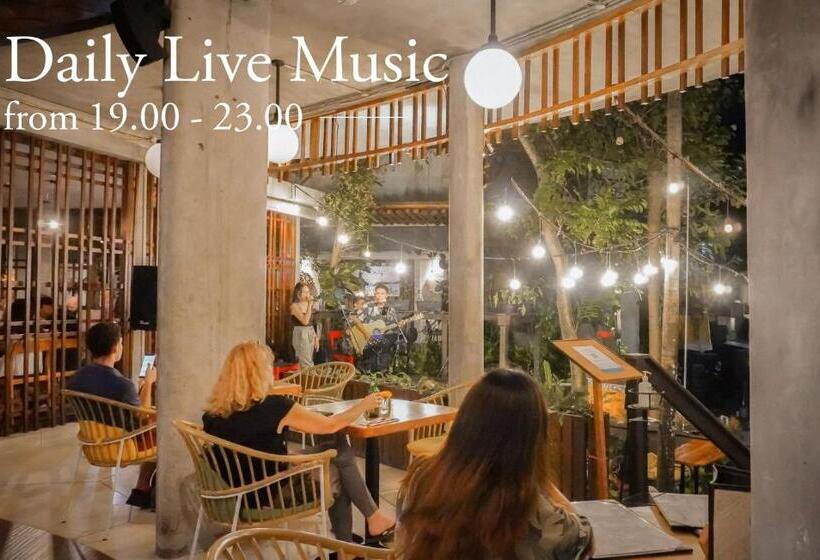 Grandmas Plus Hotel Seminyak