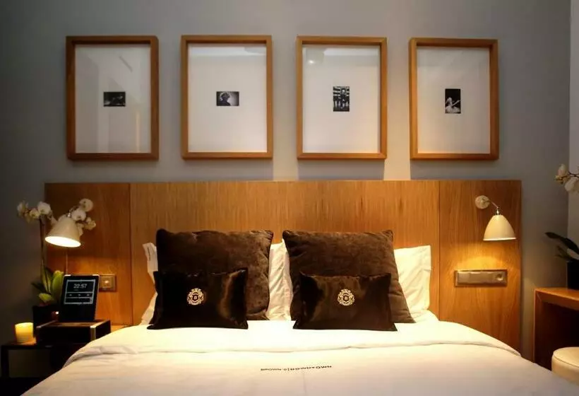 Hotel Browns Downtown