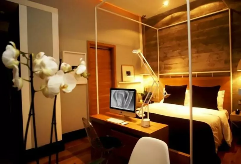 Hotel Browns Downtown