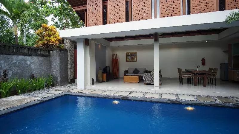 酒店 Bumi Linggah The Pratama Villas