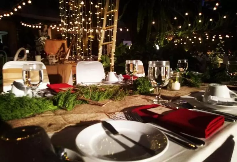 Отель Cakra Kembang