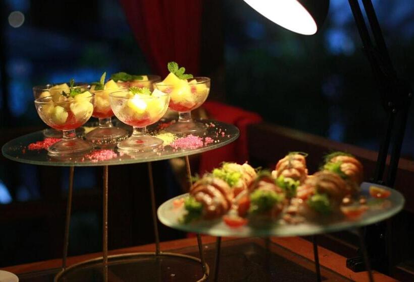 فندق Cakra Kembang