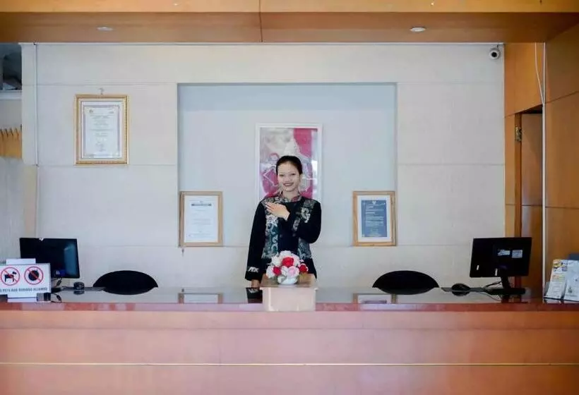 Отель Cakra Kembang