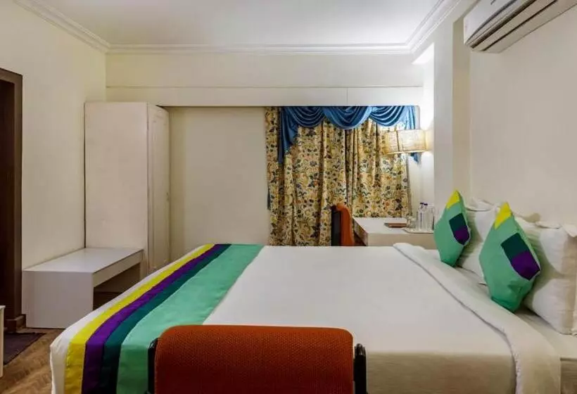 בית מלון כפרי Crown