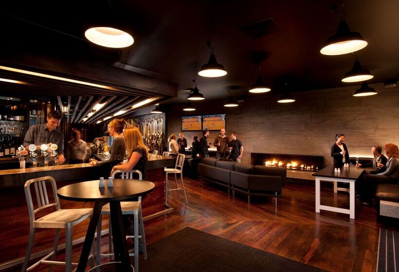 فندق Doubletree By Hilton Queenstown