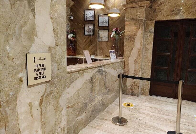 Grand Hotel Mumbai Ballard Estate, Fort