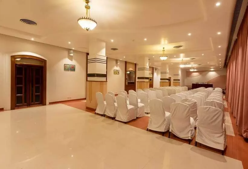 Grand Hotel Mumbai   Ballard Estate, Fort