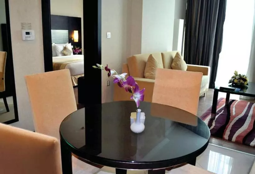 Holiday Villa Hotel & Residence City Centre Doha