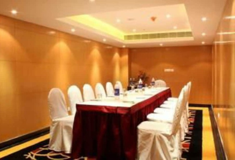 Lemon Tree Hotel Whitefield, Bengaluru