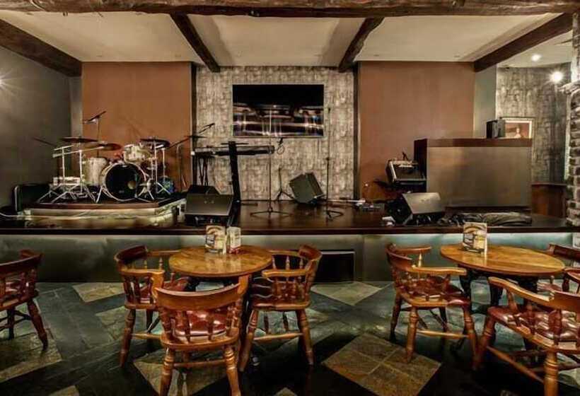 هتل Marina Byblos