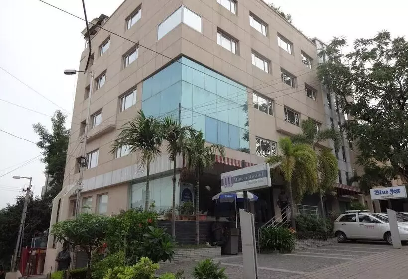 Collection O Rcc Hotel Banjara Hills