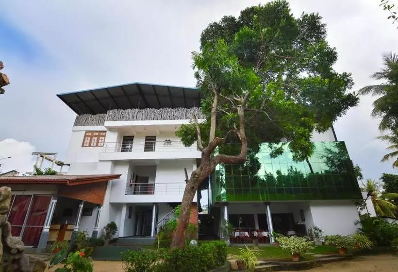 Отель Siyanco Holiday Resort