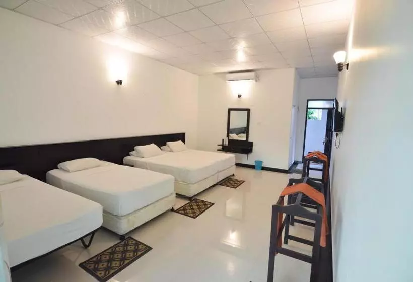 Отель Siyanco Holiday Resort