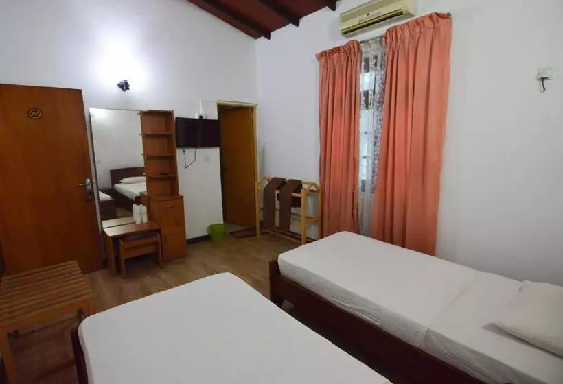 Отель Siyanco Holiday Resort