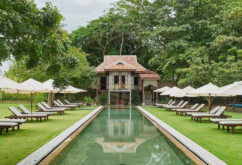 בית מלון כפרי Temple Tree Resort