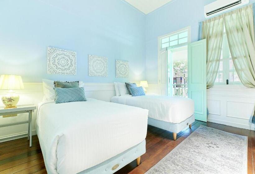 Hotel Temple Tree Resort