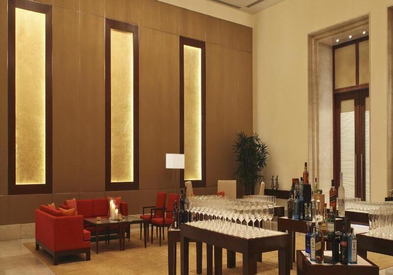 ホテル The Oberoi  Gurgaon