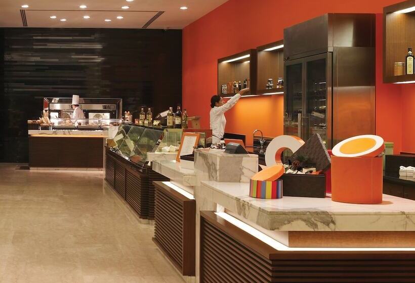 ホテル The Oberoi  Gurgaon