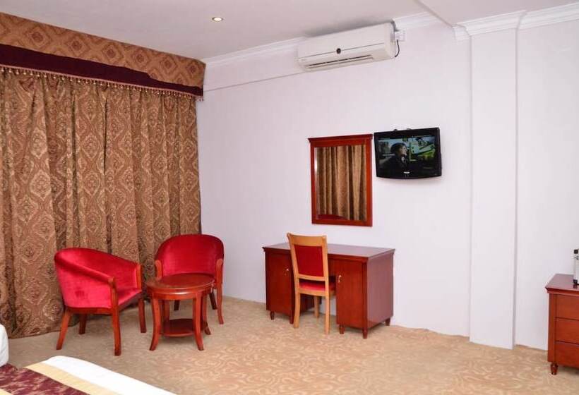 فندق Tilko Jaffna City