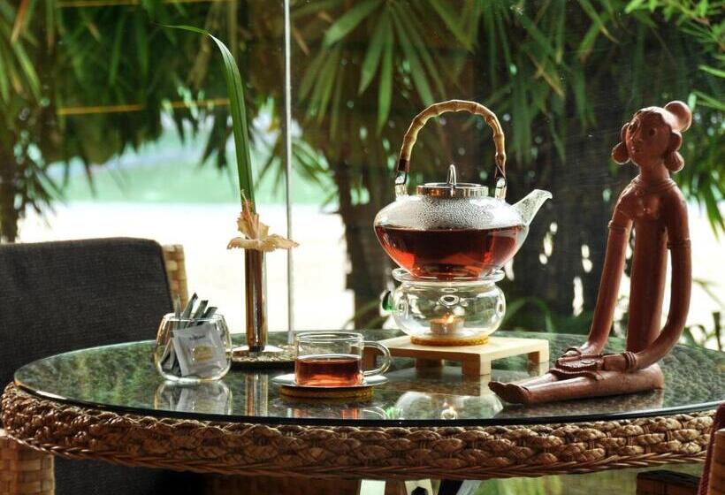 ホテル Vedic Village Spa Resort Kolkata