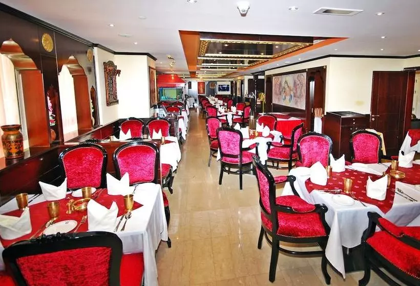 Ramee Royal Hotel Apartments