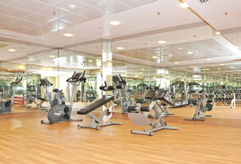 Ramee Royal Hotel Apartments