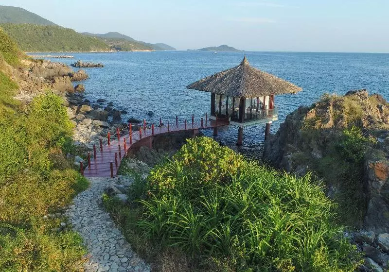 リゾートホテル Vinpearl Luxury Nha Trang