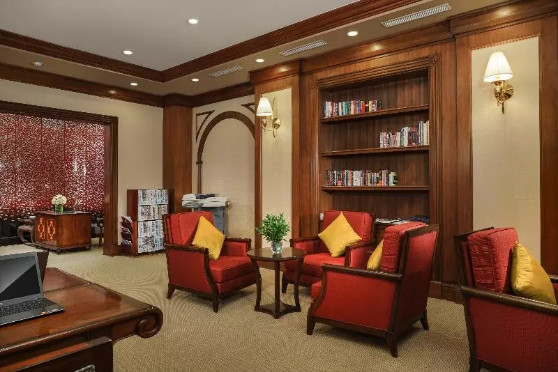 リゾートホテル Vinpearl Luxury Nha Trang