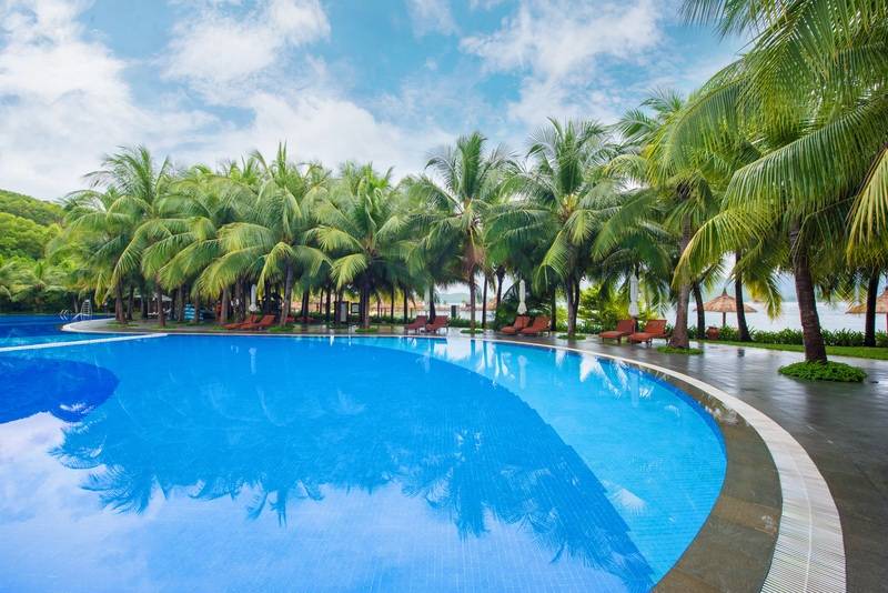 リゾートホテル Vinpearl Luxury Nha Trang