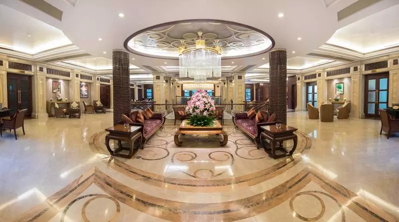 リゾートホテル Vinpearl Luxury Nha Trang