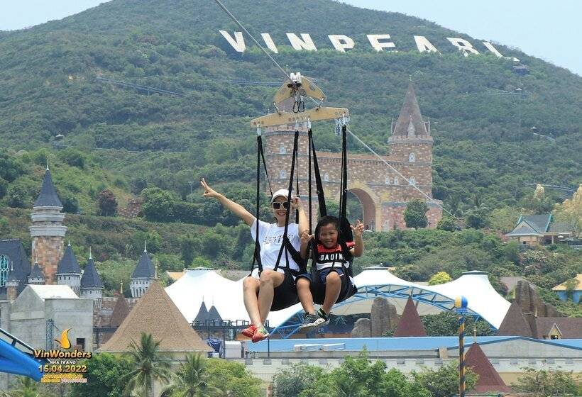 リゾートホテル Vinpearl Luxury Nha Trang