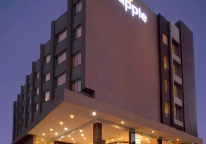 Отель Mapple Adhwryou Pune