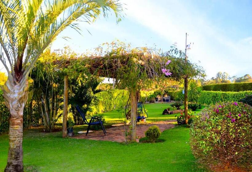 فندق صغير Tutu Tonto Acomodações E Lazer